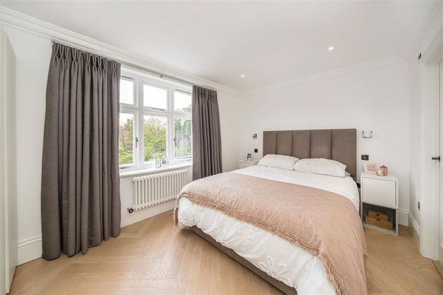 130C, Chatsworth Road, London photo 4