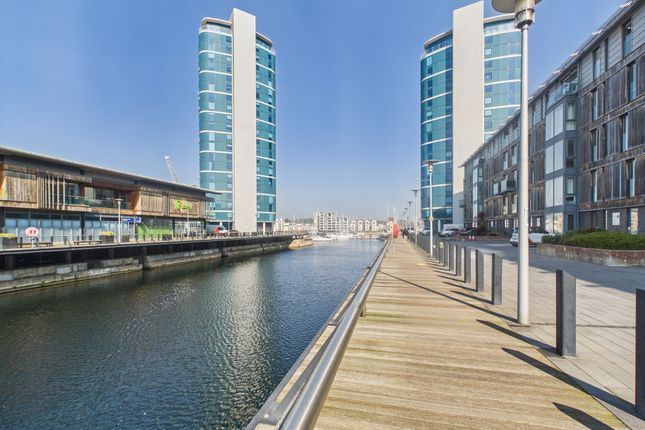2-bed flat on 48 The Wharf, Dock Head Road, Chatham, £210,000