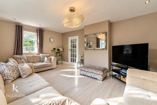 2, Plumpton Drive, Bury photo 4