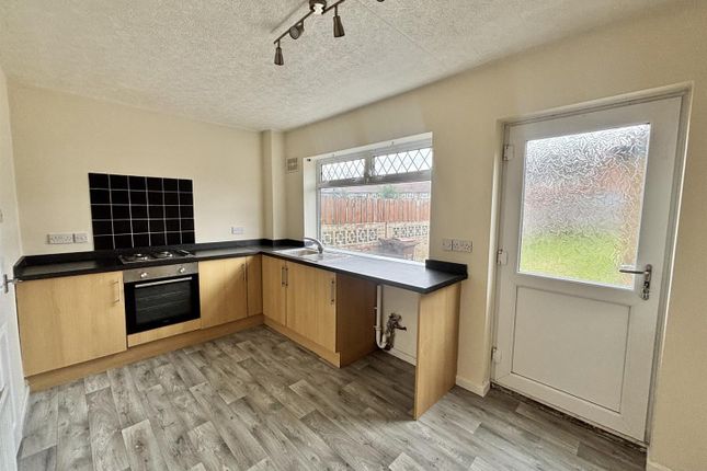 47, Falkland Road, Hull photo 4