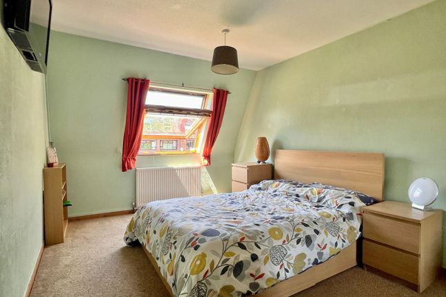 Trinity Court, Taunton photo 4