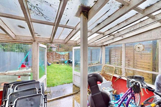 Terraced house for sale in Braybourne Close, Uxbridge