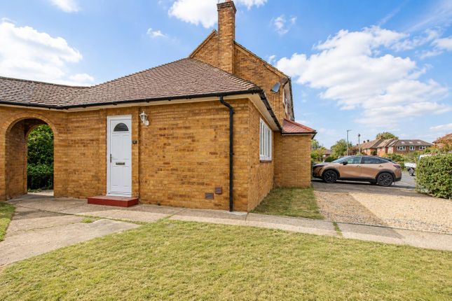 18, Buckingham Road, Borehamwood photo 4
