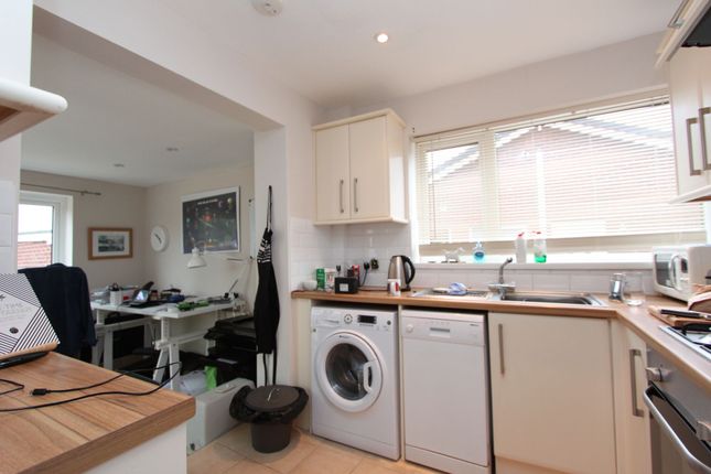 28 Rowan Way, Exeter photo 4