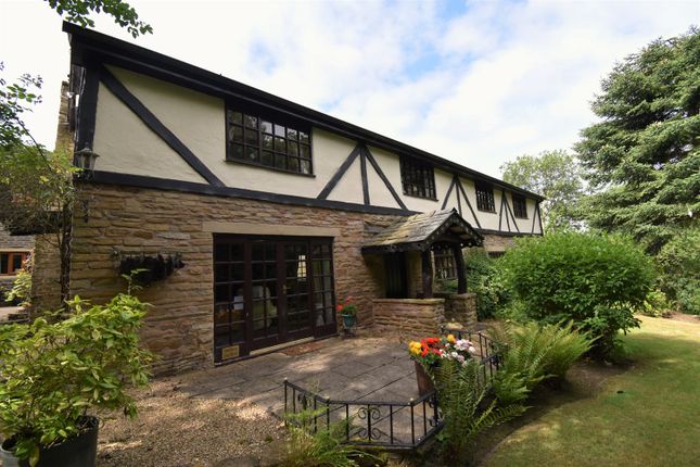 Thumbnail Barn conversion for sale in Woodside Farm, Off Everest Road, Hyde