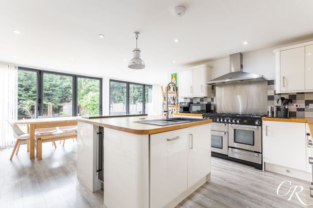 75 Fiddlers Green Lane, Cheltenham photo 2
