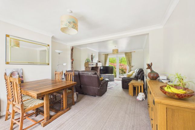 15 Townend Villas, Humbleton, East Riding of Yorkshire photo 3