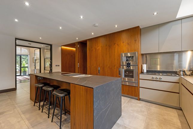 3, Kent House, Bushey photo 3