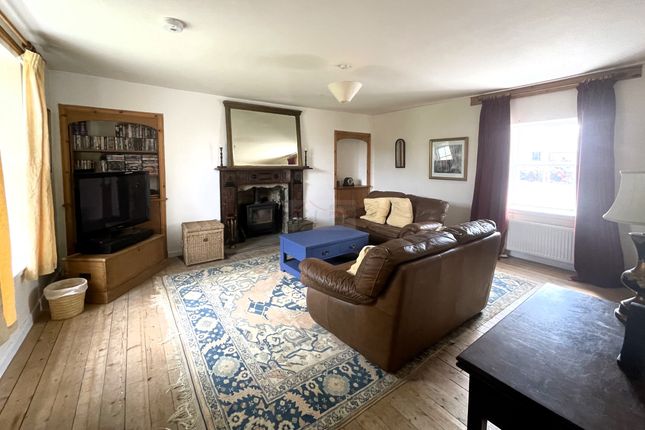 Lounge A.Jpg