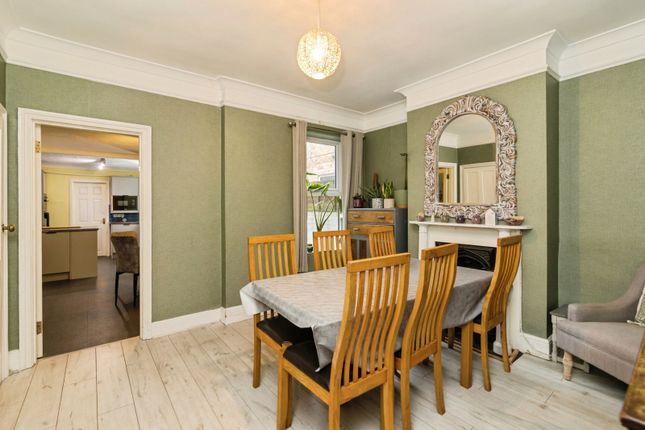 526, London Road South, Suffolk photo 4