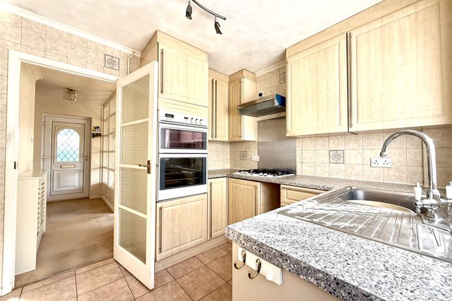 39, Friston Avenue, East Sussex photo 5