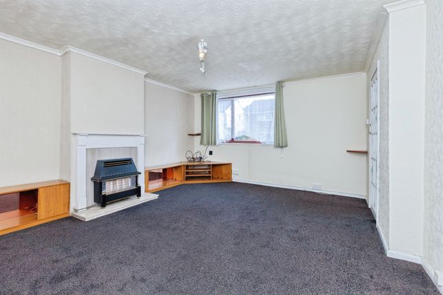 22, Kinsdale Drive, Leicester photo 2