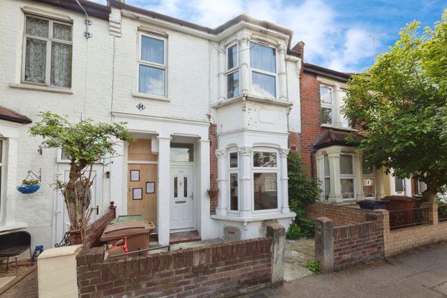Thumbnail Flat for sale in St Johns Road, London