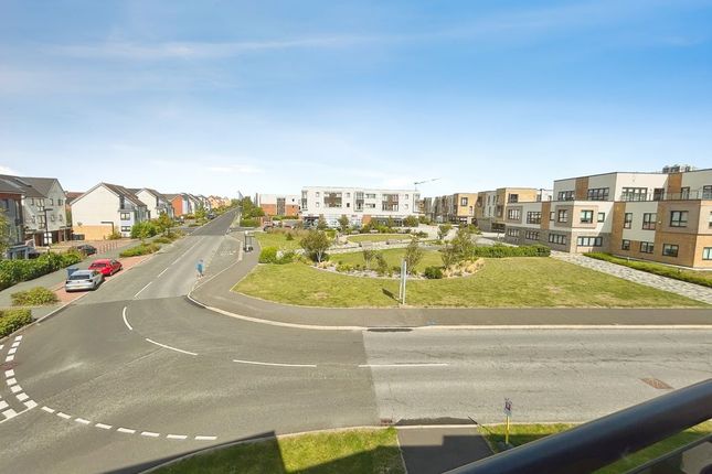 73, Heron Crescent, Newcastle Upon Tyne photo 5