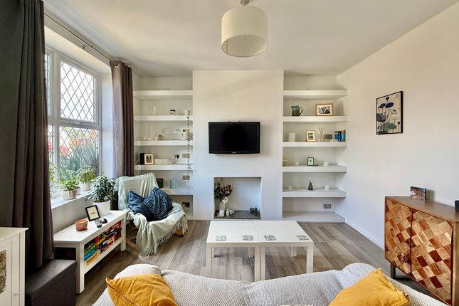 16 Carlton Lane, Leeds photo 4