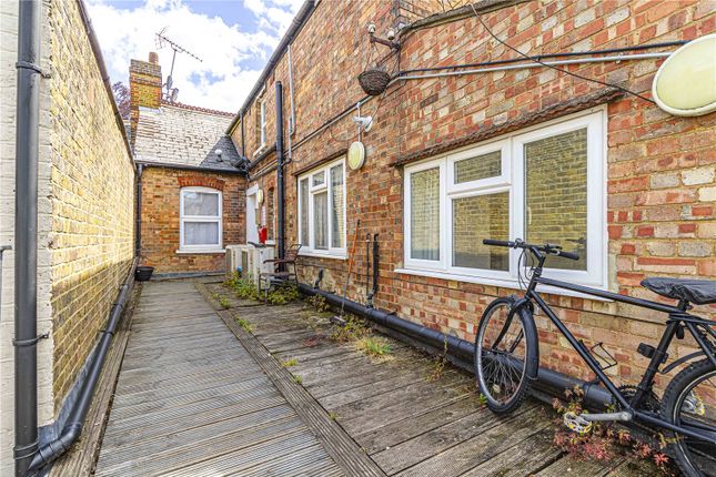 Flat 3, 58, Watling Street, Hertfordshire photo 4