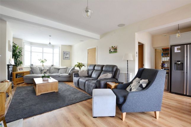 59, Marlborough Lane, London photo 4