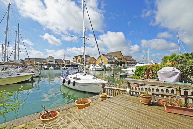 Thumbnail Town house for sale in Carbis Close, Port Solent, Portsmouth