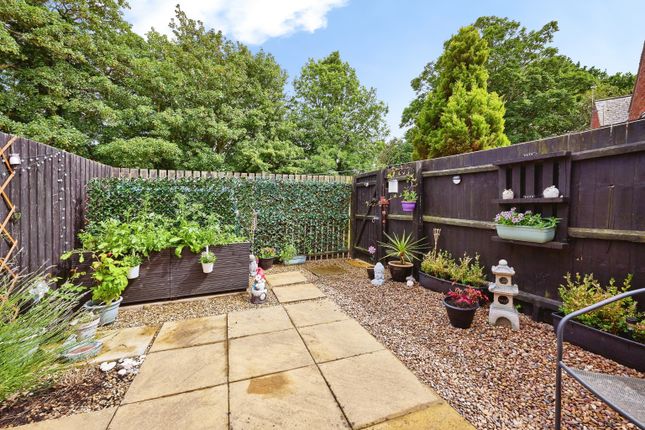 24, Churchgate, Sutterton, Boston photo 2