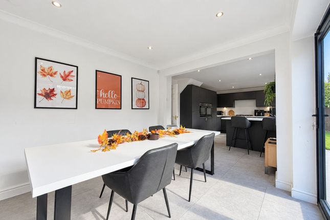 9 Rushgreen Close, Prenton photo 3