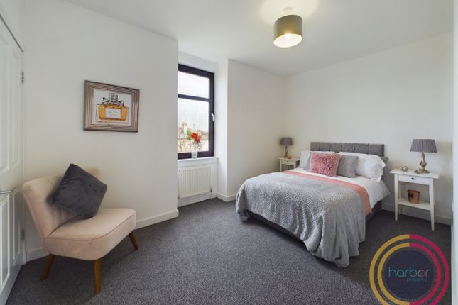 End terrace house for sale in Grampian Crescent, Sandyhills, Glasgow