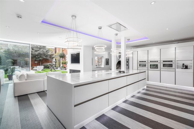 Kitchen/Family Area