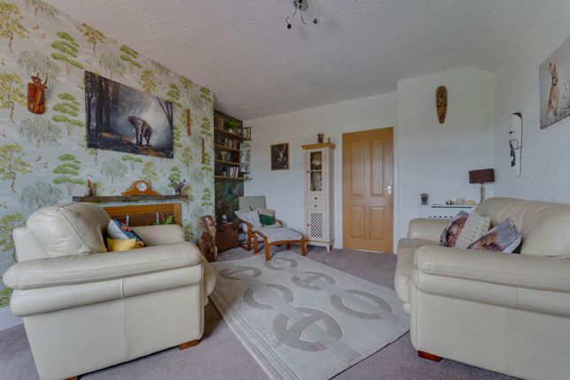 Hattrick Cottage, Craigbet Road, Bridge Of Weir photo 3