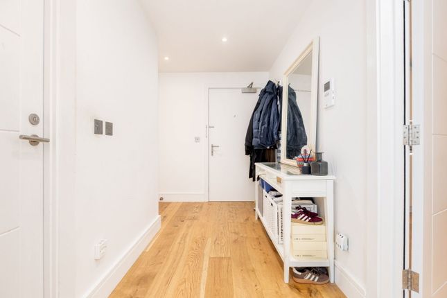 Drey House,Flat 10, Gernon Road, Letchworth Garden City photo 5