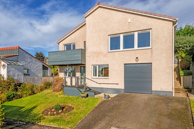 4-bed detached on 30, Frankfield Crescent Dalgety Bay, £385,000