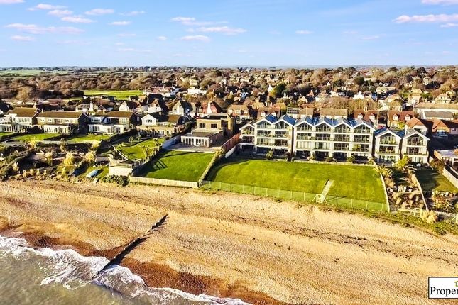 2-bed flat on Cooden Heights, Cooden Drive, Bexhill-on-Sea, £550,000