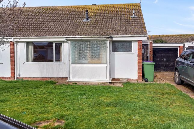 6, St. Marys Gardens, Romney Marsh photo 2