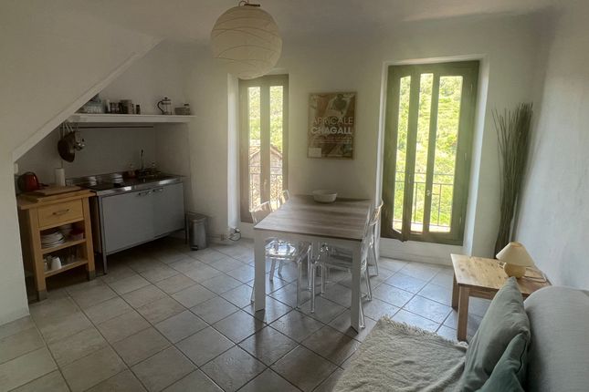 Town house for sale in San Bartolomeo, Apricale, Imperia, Liguria, Italy