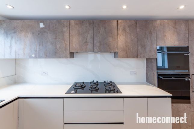 605 Barking Road, London photo 5