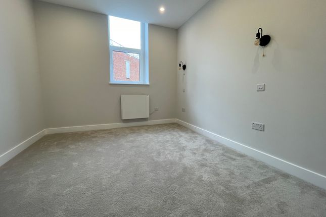 27, Carlton Crescent, Southampton photo 5
