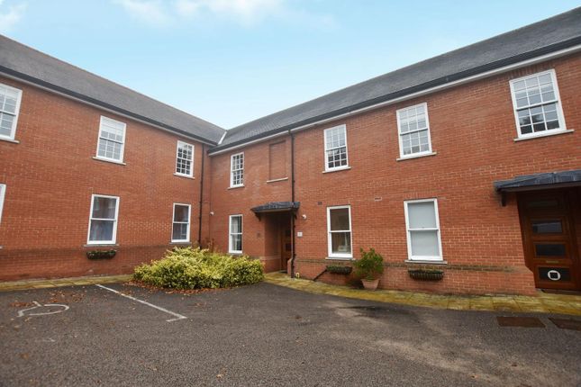 Thumbnail Flat to rent in Manor House, Gay Bowers Road