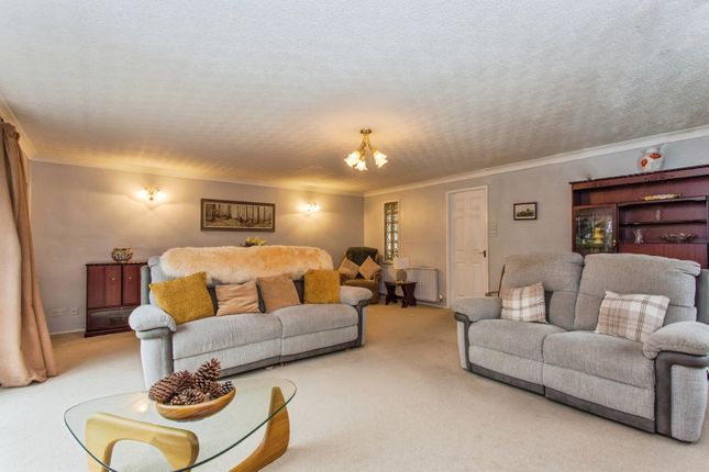21, Higher Meadow, Lancashire photo 4