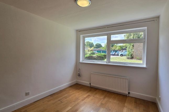 2 Chudleigh, Sidcup photo 3
