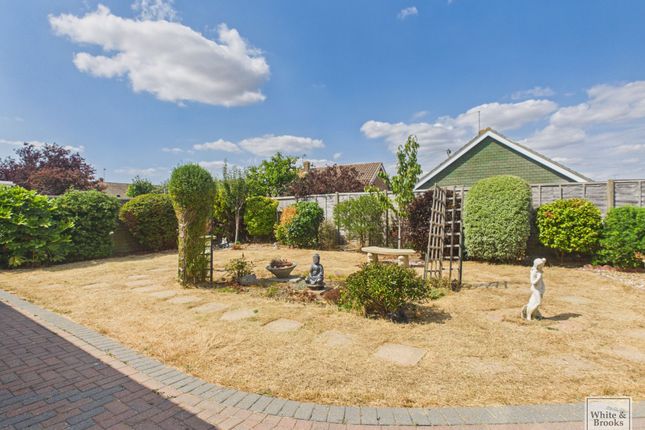 5 Hughes Close, Bognor Regis photo 4