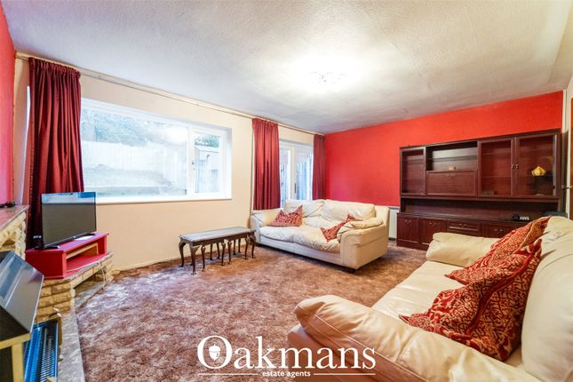 10, Deblen Drive, West Midlands photo 2
