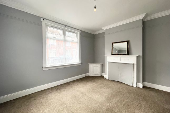 Thumbnail Semi-detached house to rent in Devana Road, Leicester