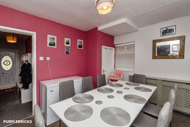 5, Glamis Road, Willenhall photo 4