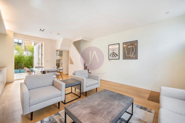 Thumbnail Terraced house for sale in Hillgate Place, Notting Hill Gate, London