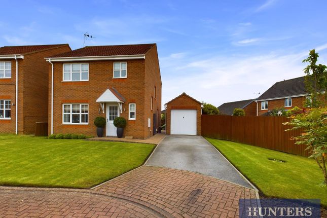 Thumbnail Detached house for sale in Farndale Road, Bridlington