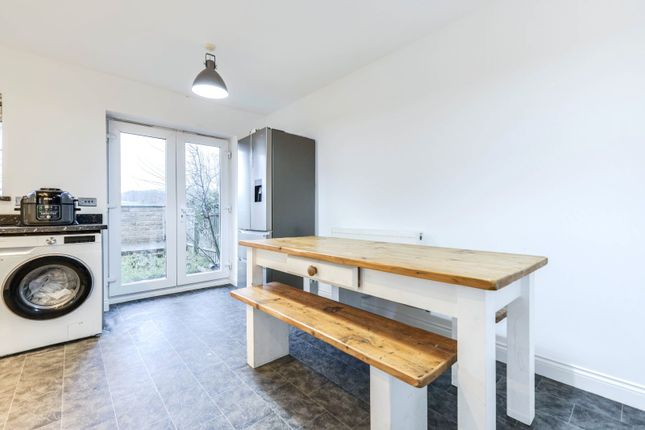92, Horsforde View, West Yorkshire photo 4