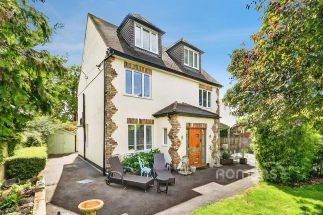 5, Glebe Road, Windsor photo 4