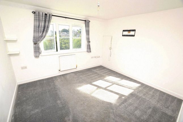 143, Grassmere Way, Saltash photo 3