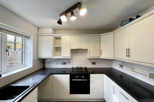 81, Japonica Drive, Nottingham photo 2
