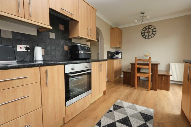 8, Patch Croft, Clevedon photo 4