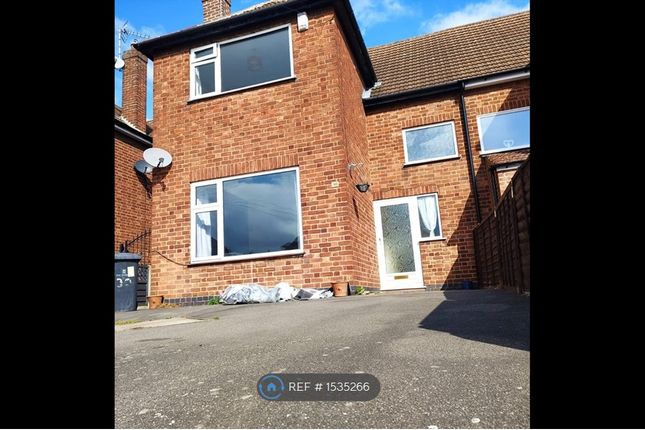 Thumbnail Semi-detached house to rent in Herricks Avenue, Leicester