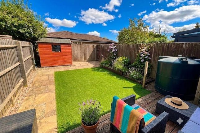 55 Kilpin Green, Newport Pagnell photo 2